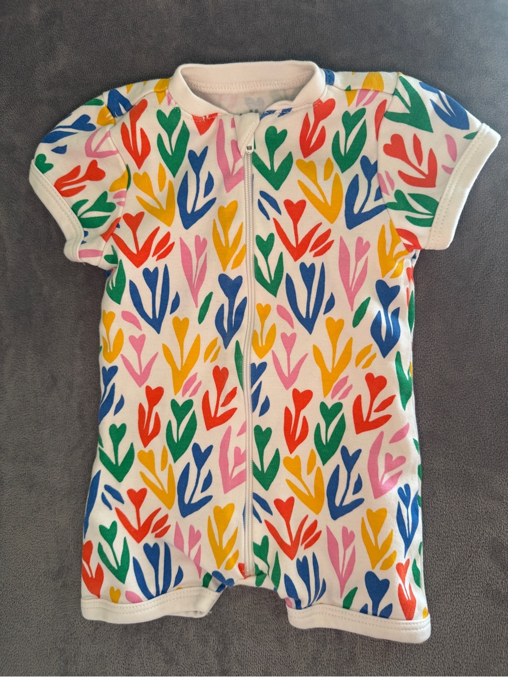 Primary Organic Zip Shortie in - Rainbow Tulip Fields - Newborn